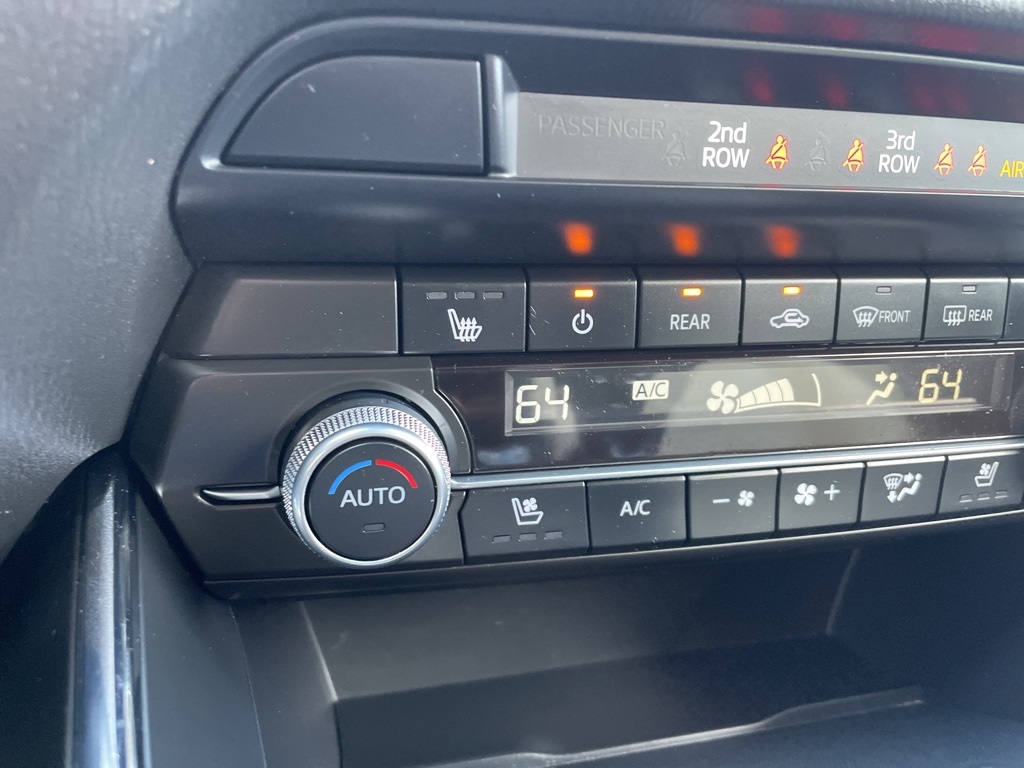 2022 Mazda CX-9 Touring photo 19