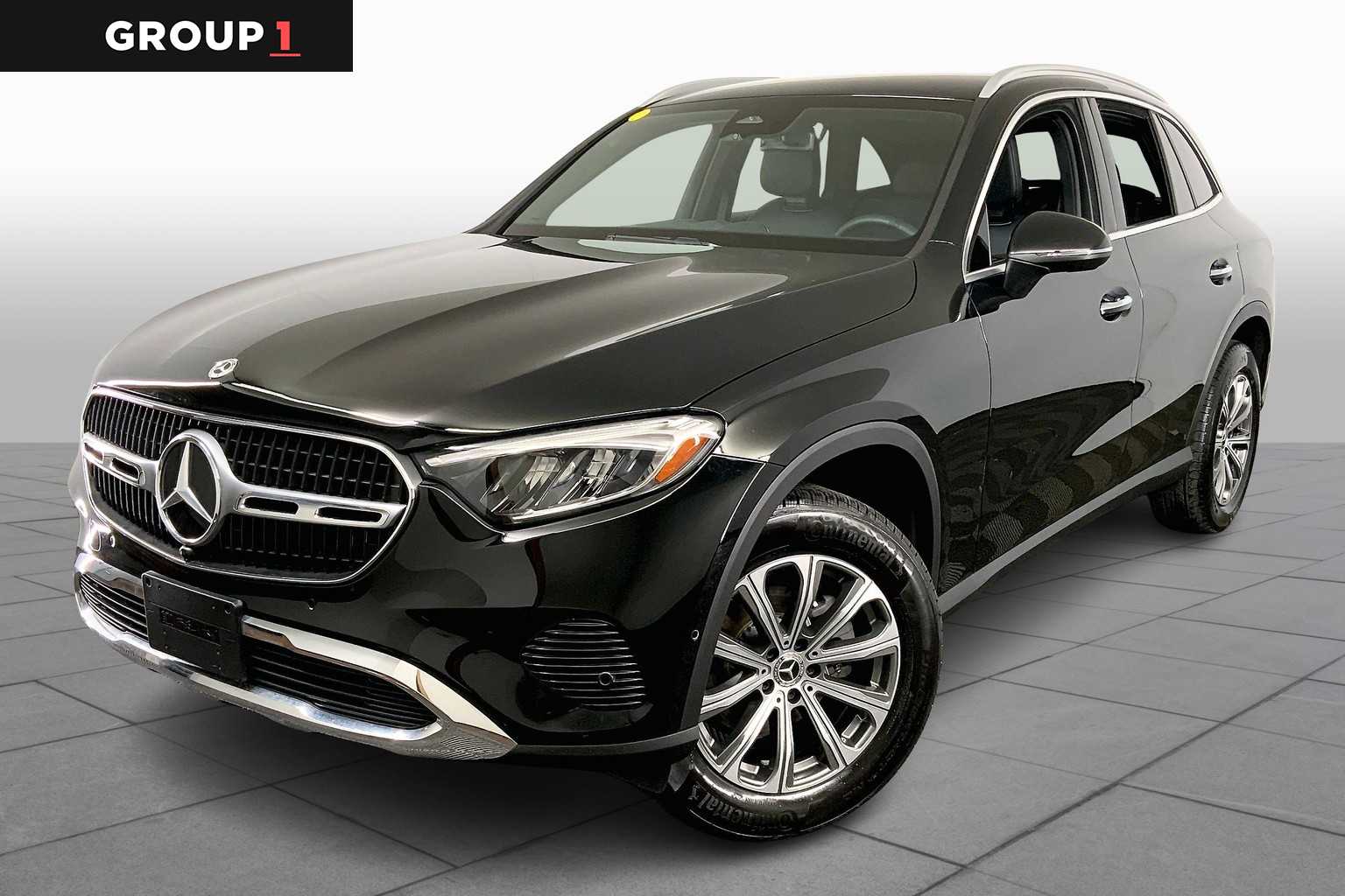 2025 Mercedes-Benz GLC Base's photo