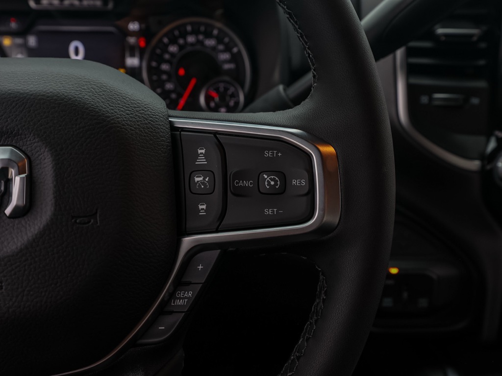 New 2026 Ceramic Gray Clear-Coat Exterior Paint RAM Big Horn Night Edition image 25