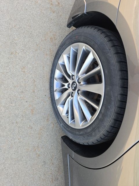 2018 Infiniti Q50 3.0t LUXE photo 24