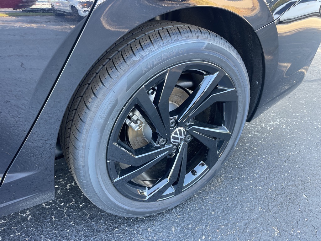 2025 Volkswagen Jetta 1.5T SE photo 13