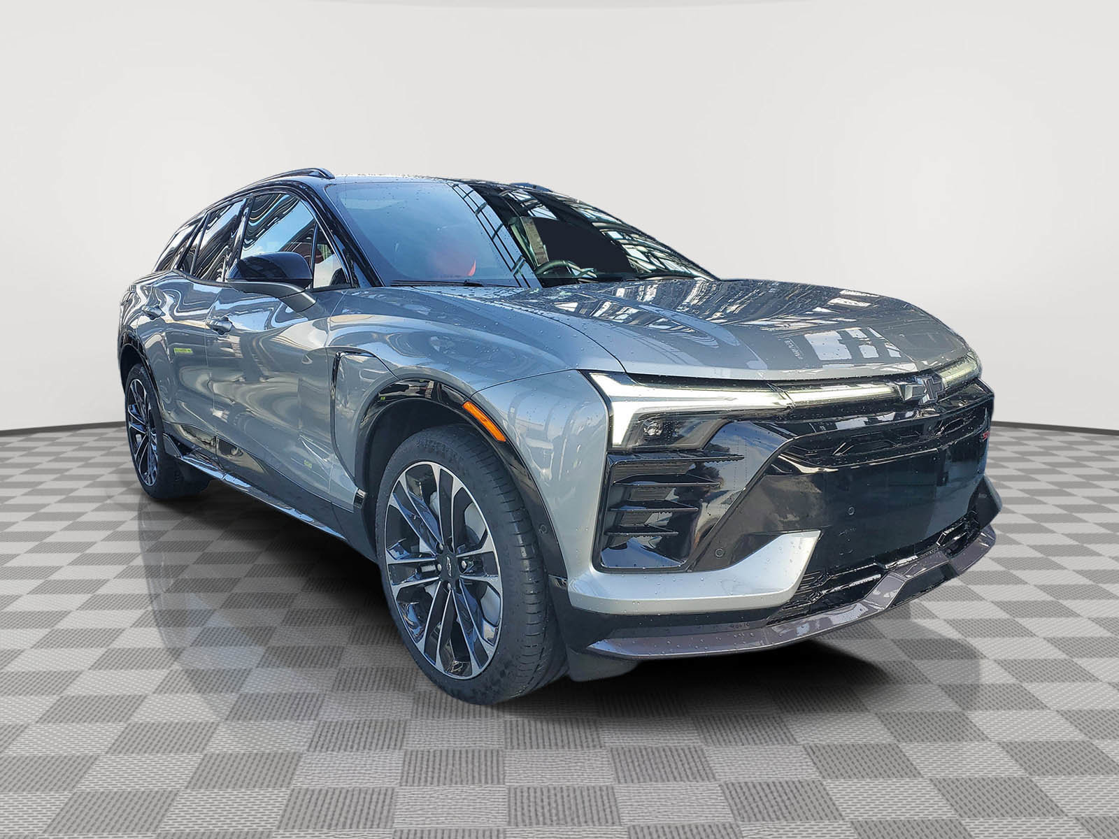 2026 Chevrolet Blazer EV photo 2