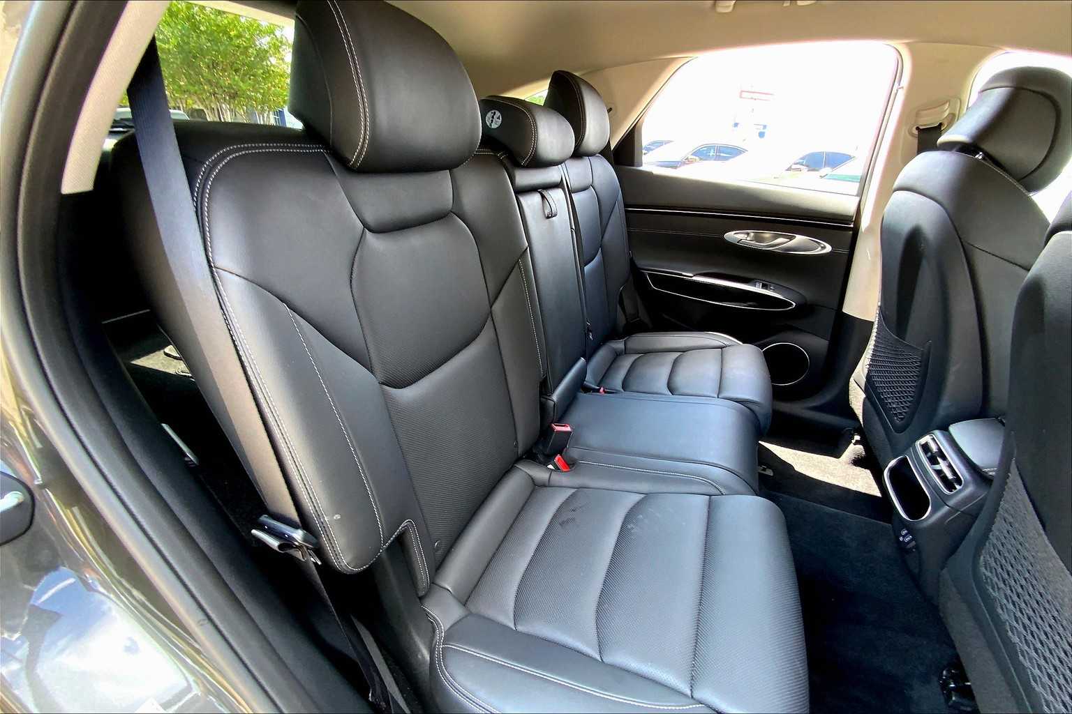 2025 Genesis GV70 2.5T photo 18