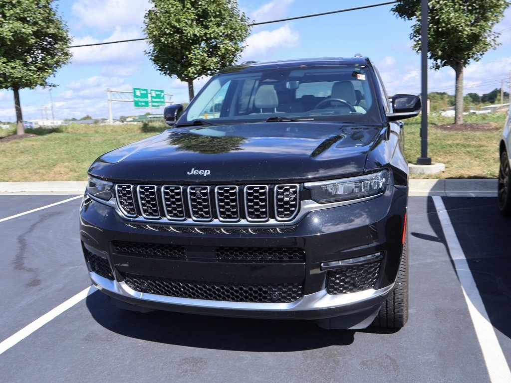 2021 Jeep Grand Cherokee L Summit photo 2