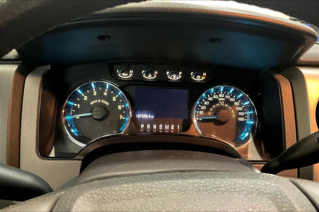 2014 Ford F-150 XLT photo 17
