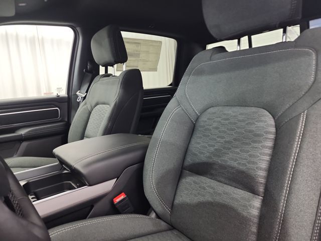 2025 Ram 1500 Big Horn Lone Star photo 11