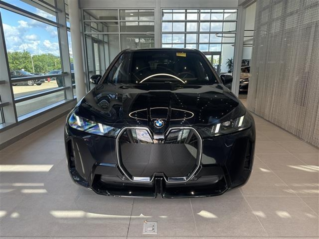 2026 Bmw iX photo 2