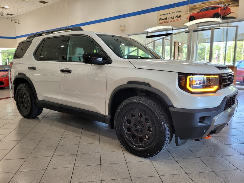 2026 Honda Passport TrailSport Elite photo 3