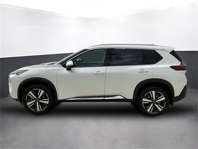 Used 2023 Nissan Rogue SL with VIN 5N1BT3CA0PC879204 for sale in Kansas City