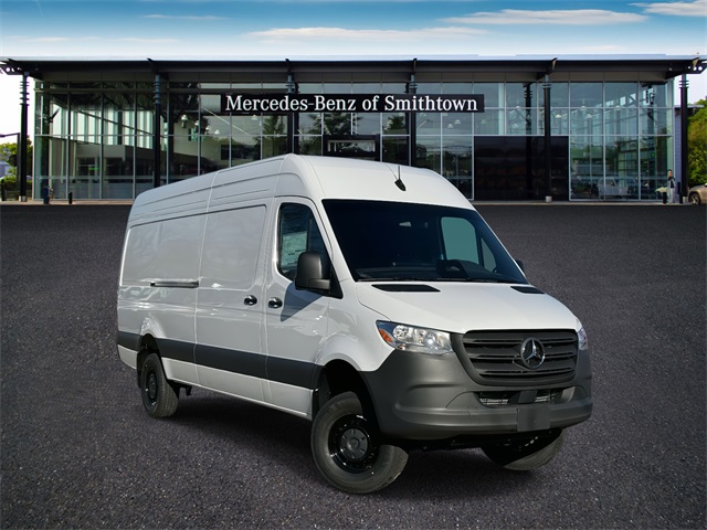 2025 Mercedes-Benz Sprinter Cargo Van Base's photo
