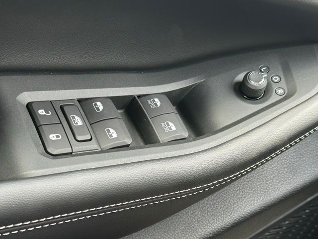 2025 Jeep Grand Cherokee Altitude X photo 16