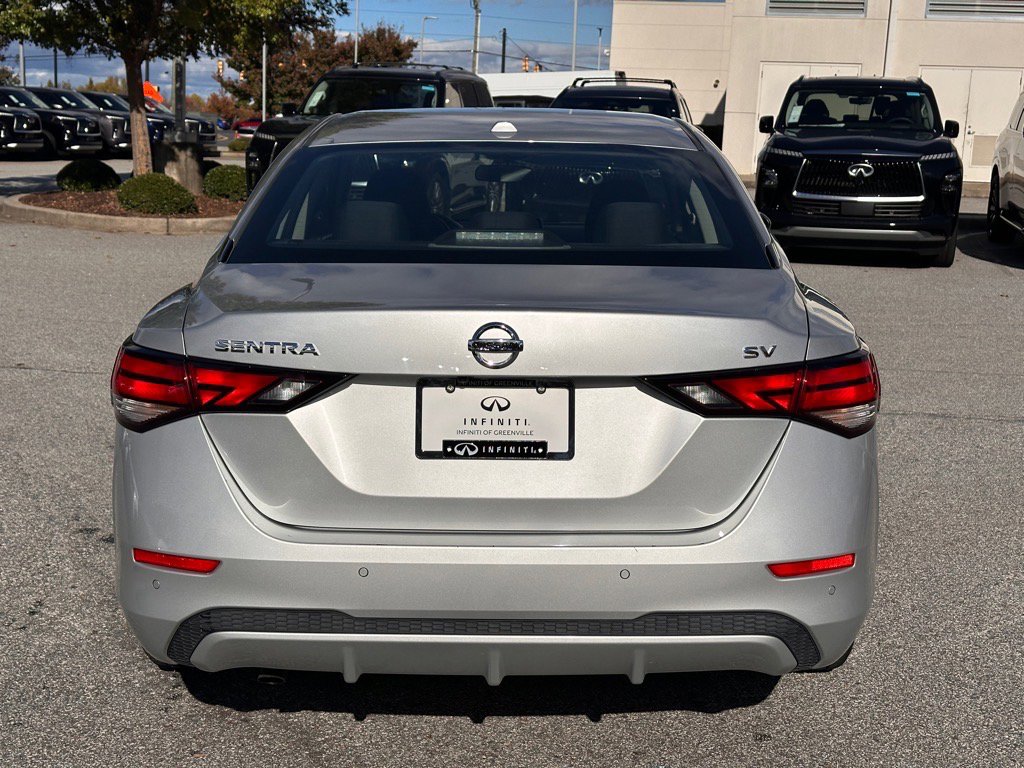 2023 Nissan Sentra SV photo 4