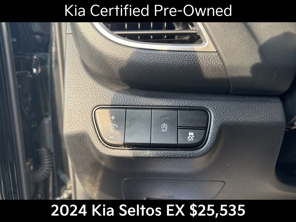 2024 Kia Seltos EX photo 26