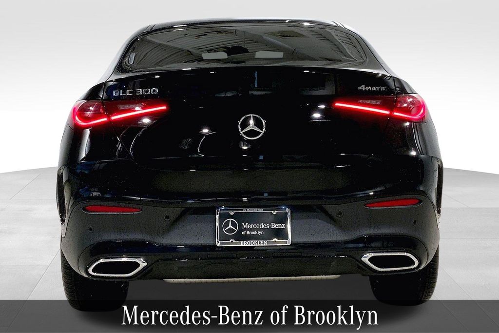 2025 Mercedes Benz GLC 300 Coupe 4MATIC photo 3