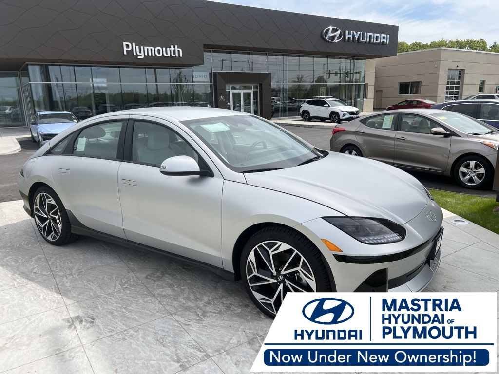 2024 Hyundai IONIQ 6 SEL's photo