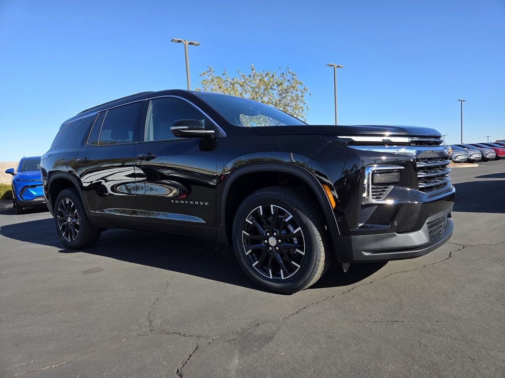 2026 Chevrolet Traverse LT's photo