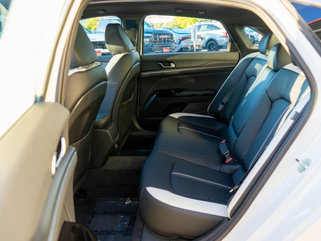 2026 Kia K5 GT-Line photo 10