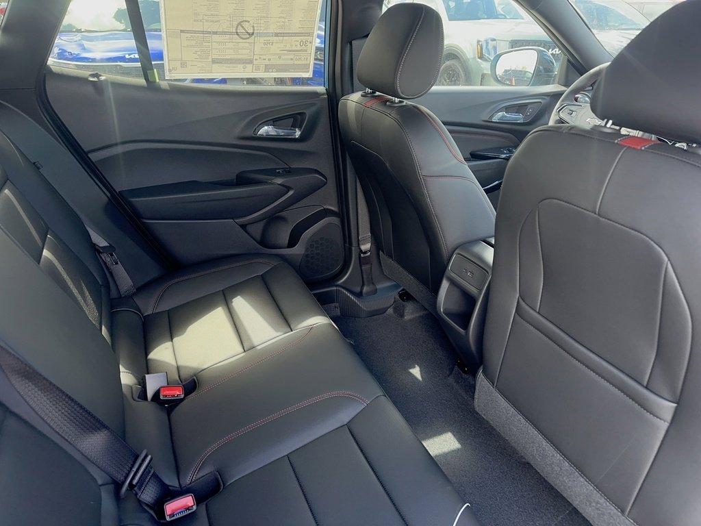 2025 Chevrolet Trax photo 8