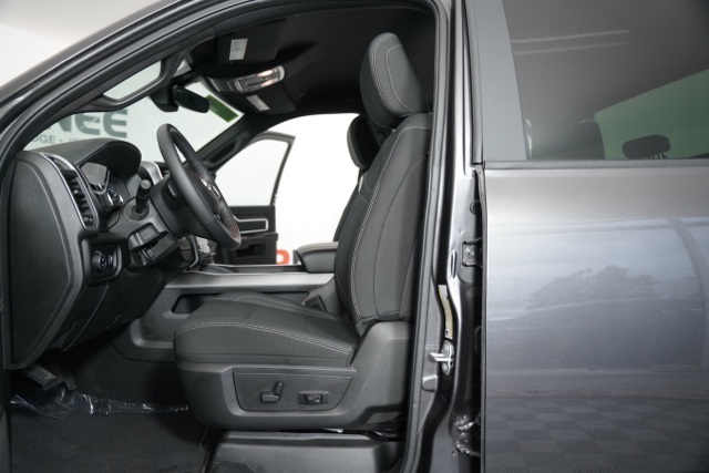 2024 Ram 2500 Big Horn photo 22