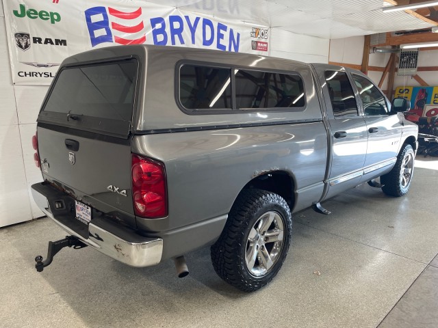 2008 Dodge Ram SLT photo 2