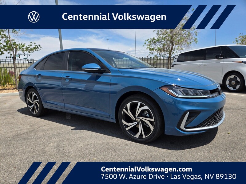 2025 Volkswagen Jetta SEL's photo