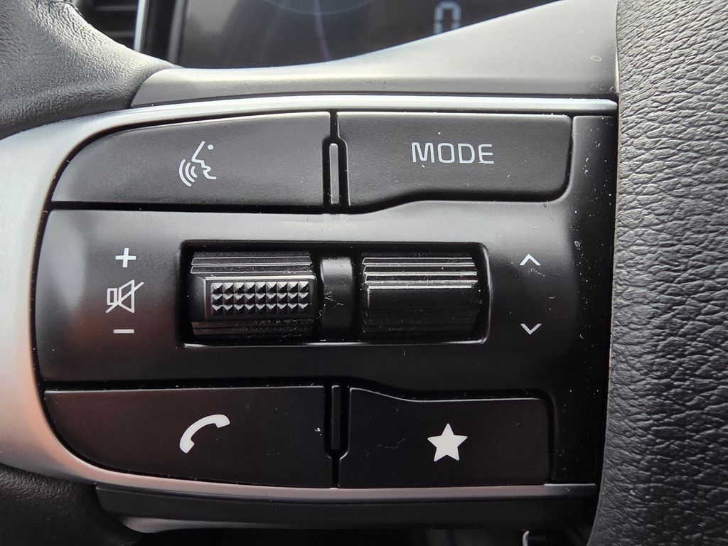 2025 Kia Sportage X-Line photo 17