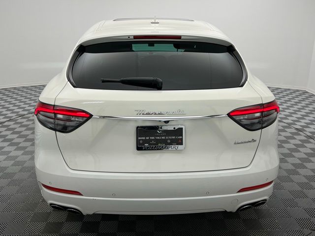 2022 Maserati Levante GT photo 7