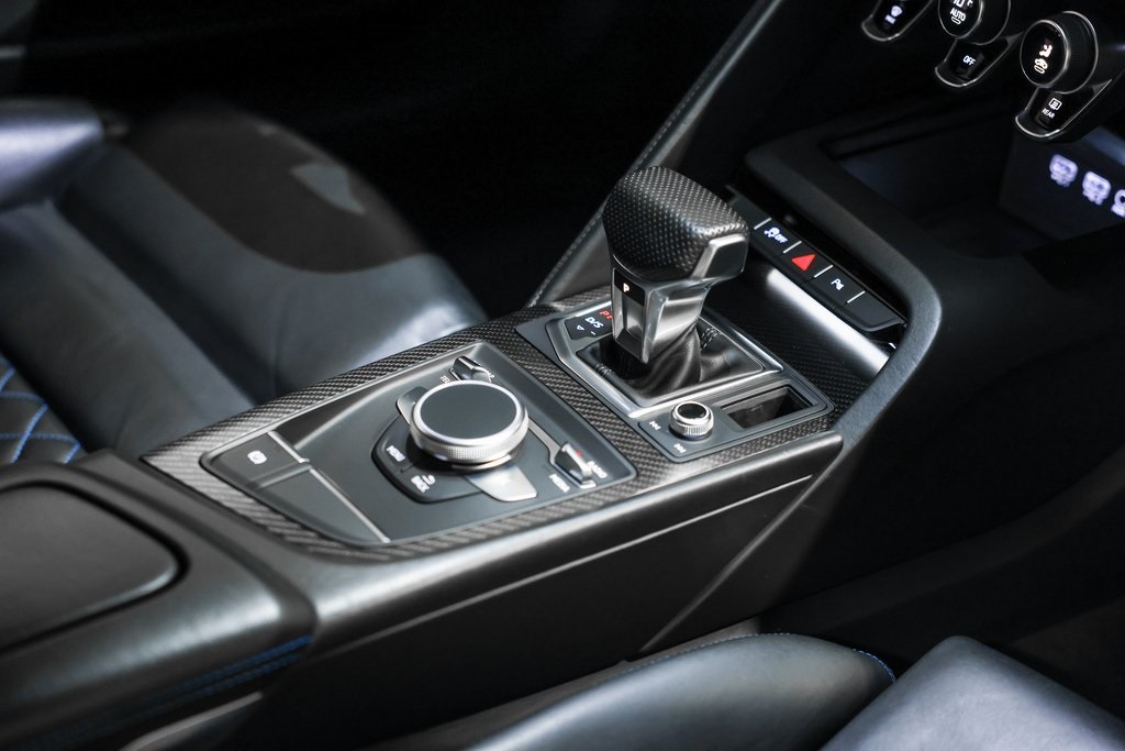 2017 Audi R8 V10 Plus Coupe photo 25