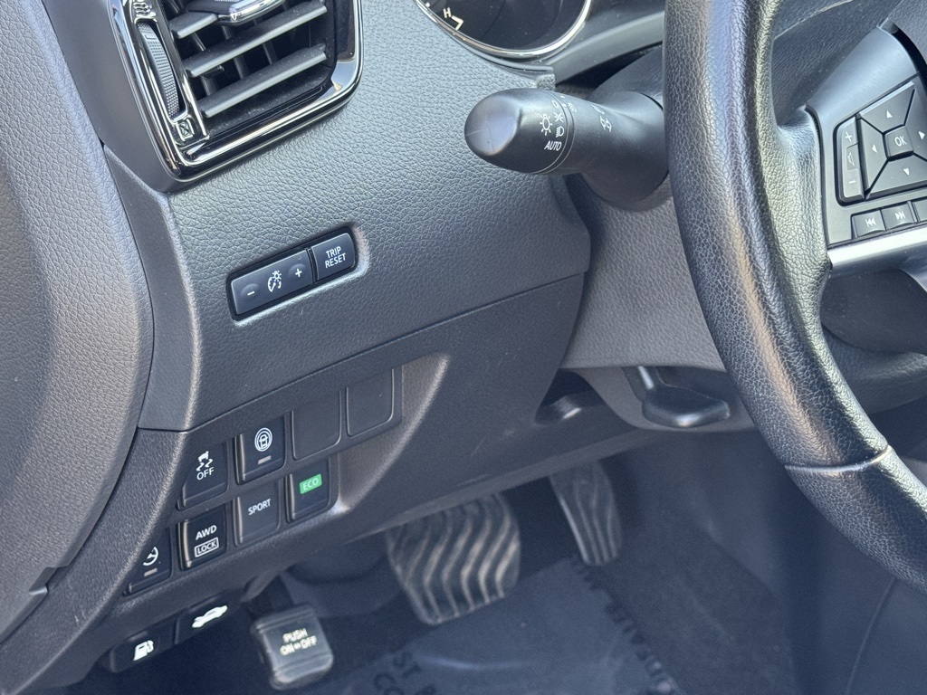 2021 Nissan Rogue Sport SV photo 17