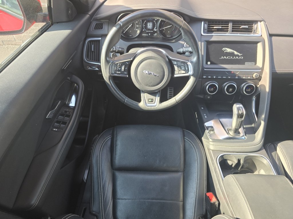 2019 Jaguar E-PACE R-Dynamic S photo 30