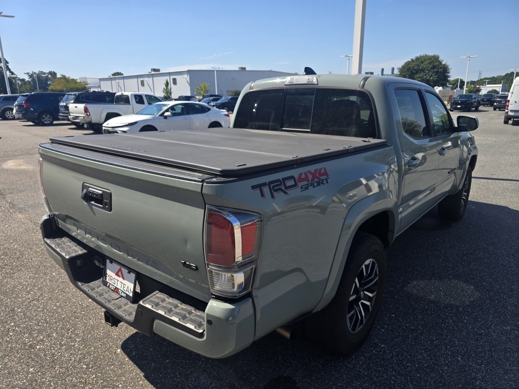 2022 Toyota Tacoma TRD Sport photo 5