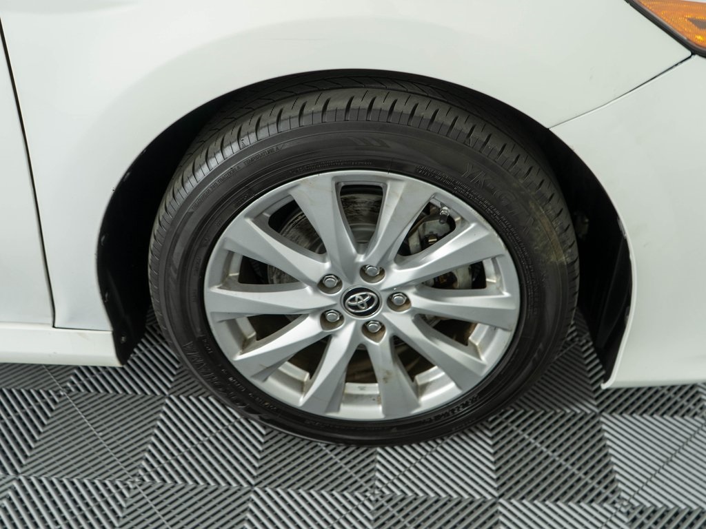 2018 Toyota Camry XLE XSE photo 29