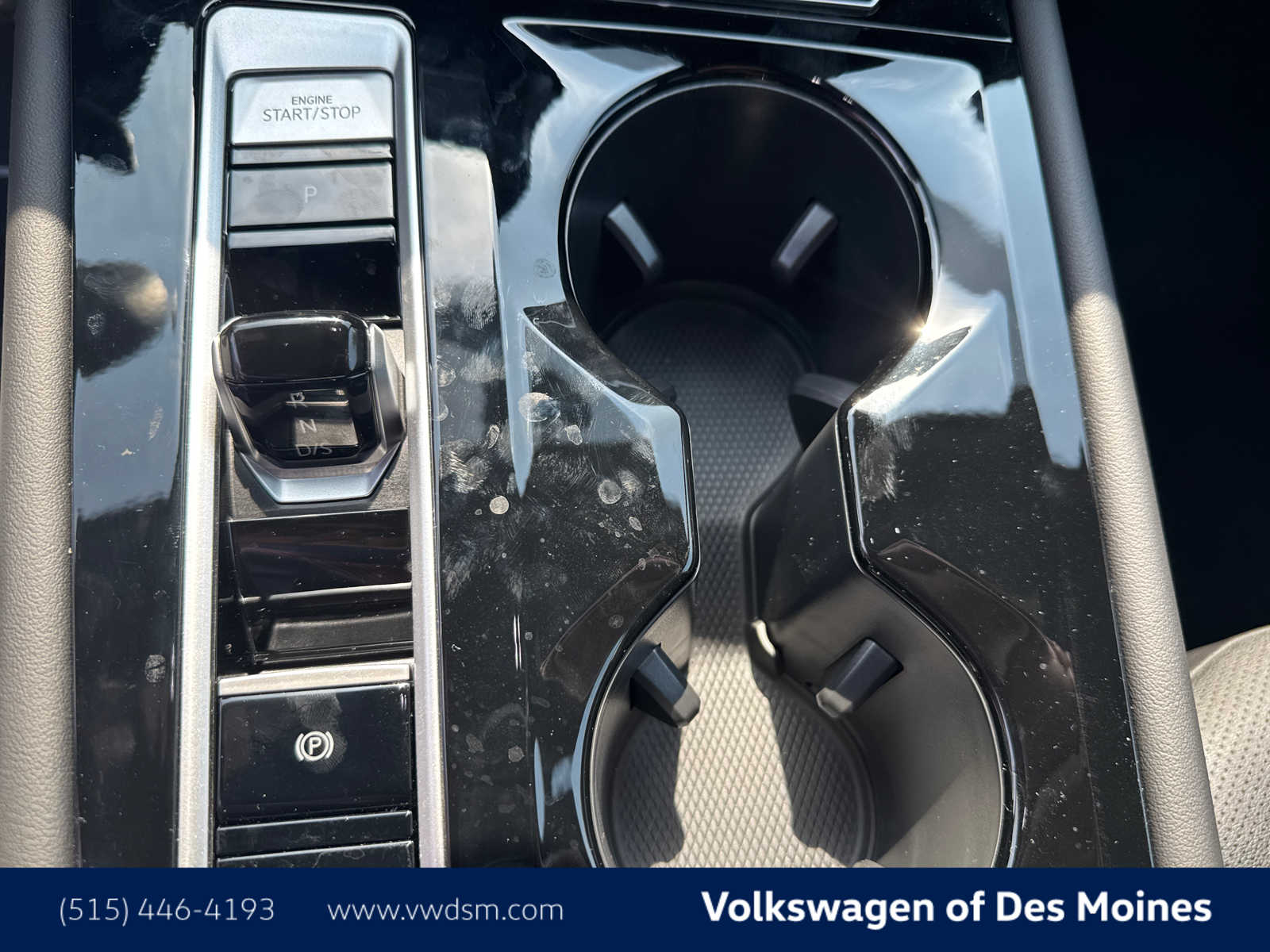 2026 Volkswagen Atlas Cross Sport SE Technology photo 14