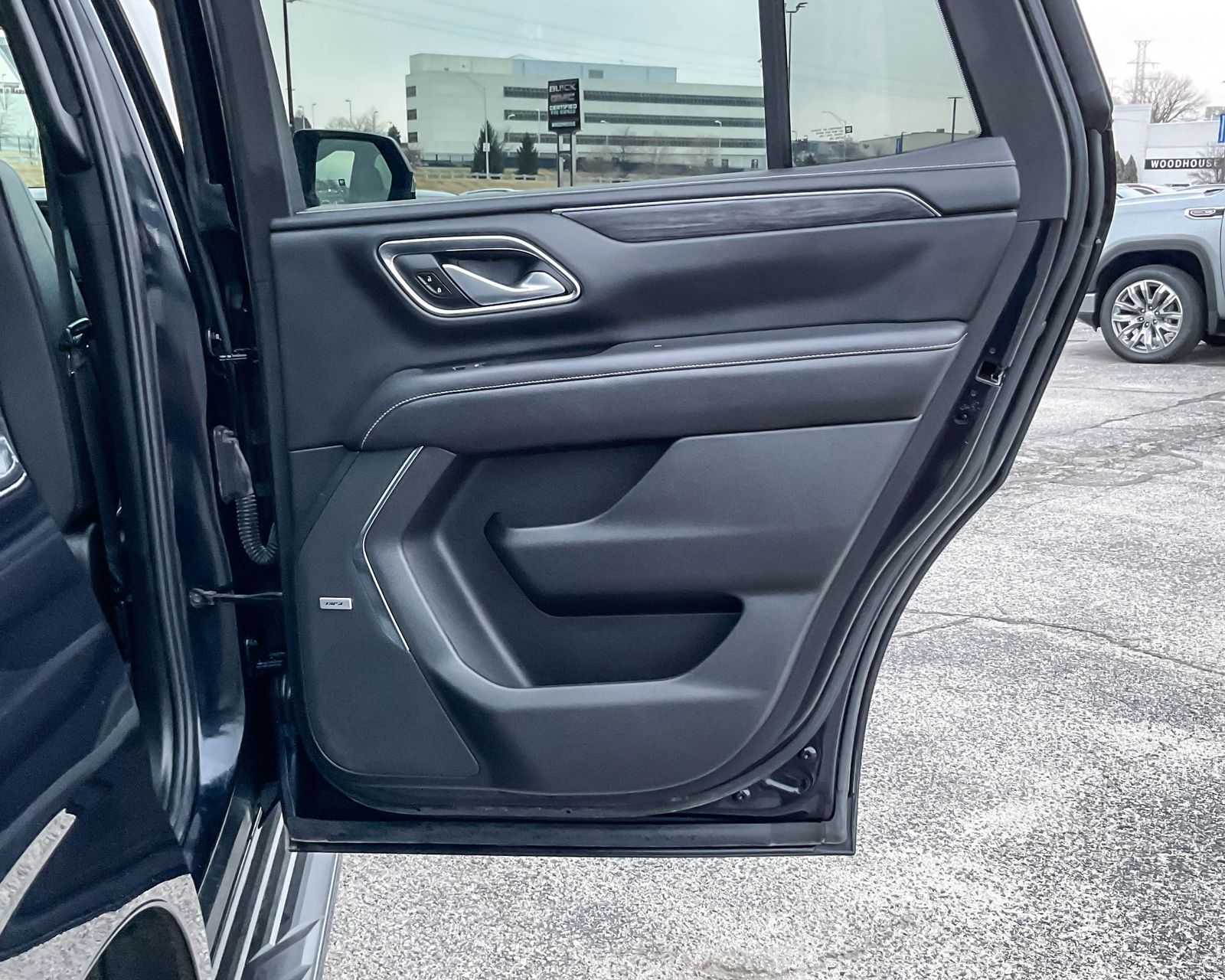 2022 Gmc Yukon SLT photo 16