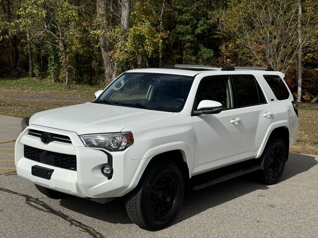 2022 Toyota 4Runner SR5 Premium's photo