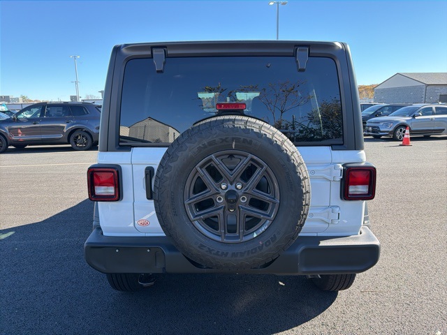 2026 Jeep Wrangler Sport S photo 4