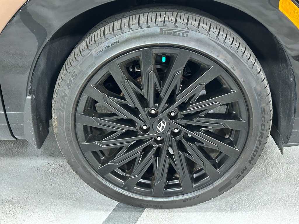 2024 Hyundai Santa Fe Calligraphy photo 12
