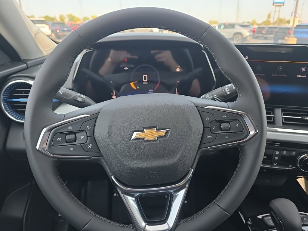 2026 Chevrolet Trax LT photo 30