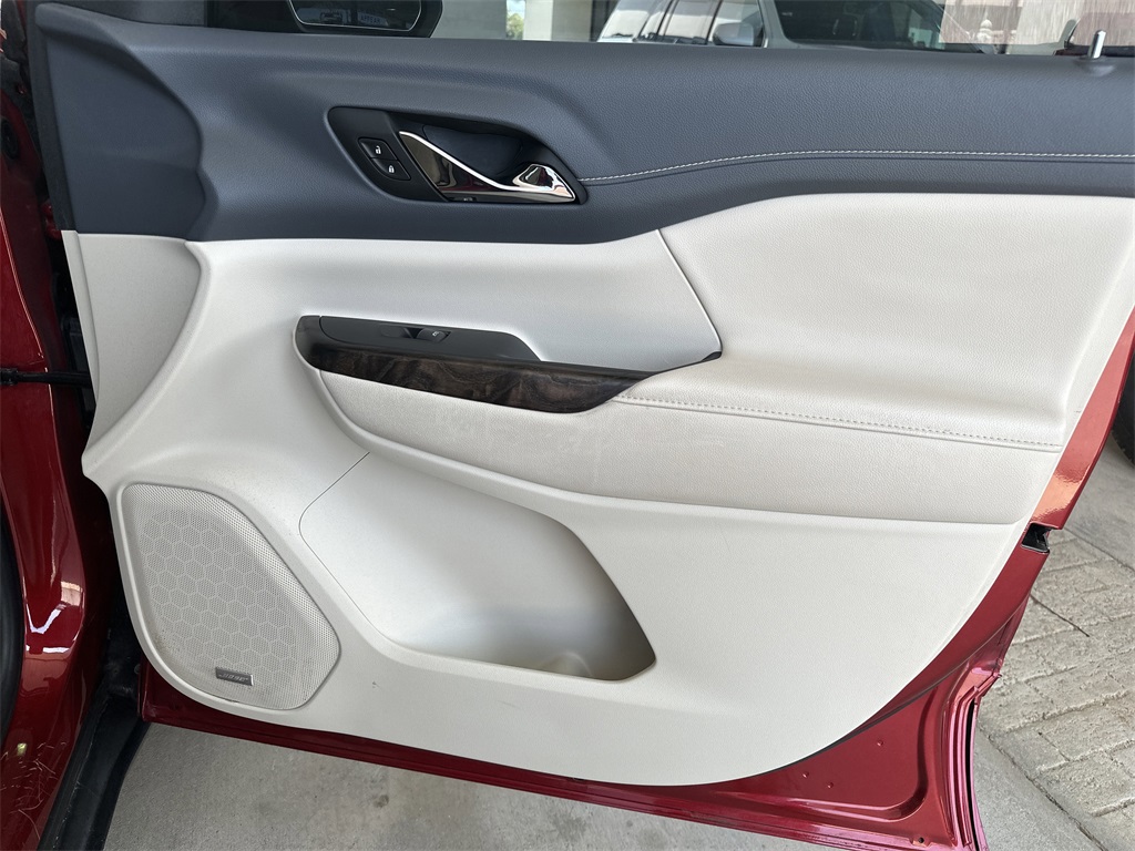 2021 Gmc Acadia Denali photo 31
