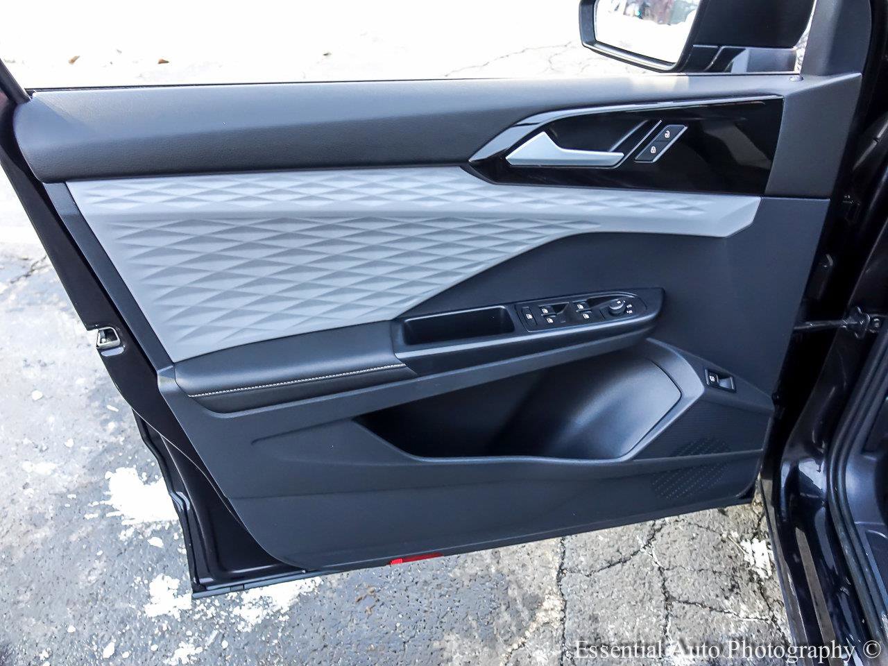 2024 VOLKSWAGEN TAOS - Image 16