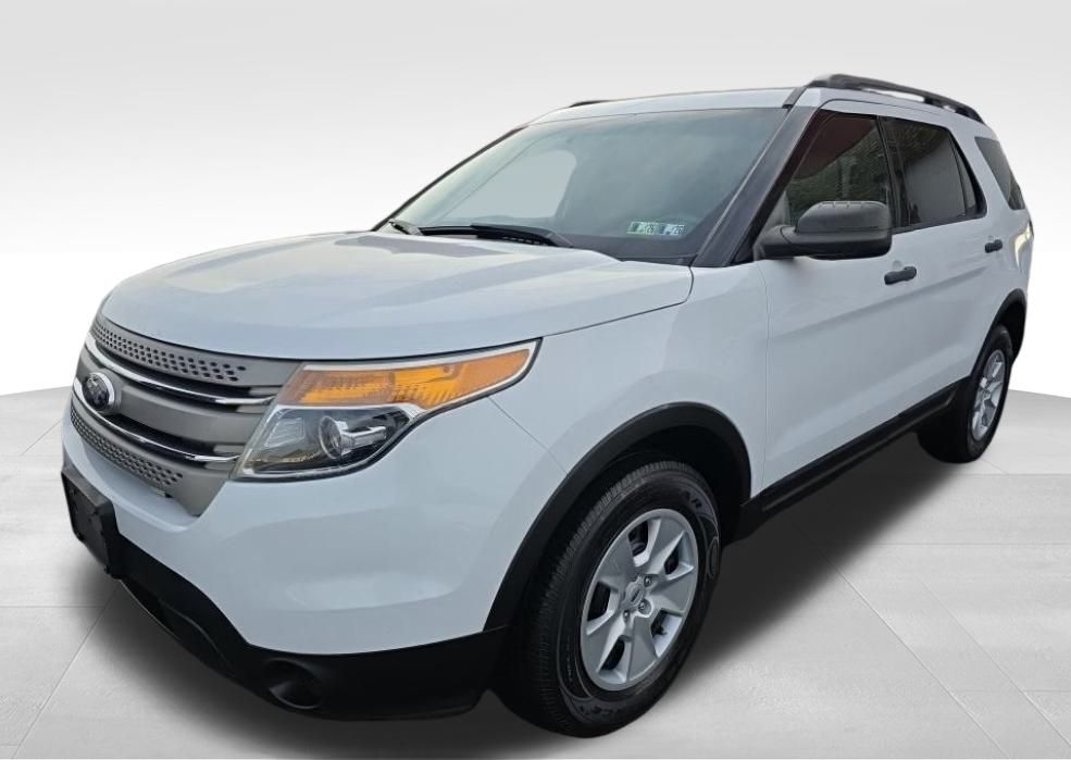 2014 Ford Explorer Base's photo