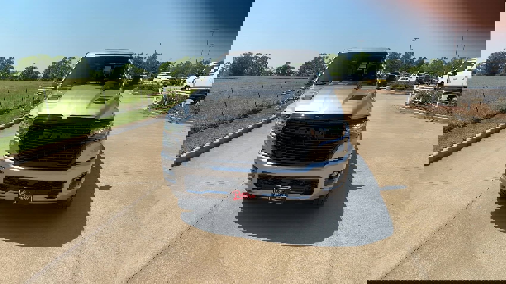 2025 Ram 1500 Laramie photo 3