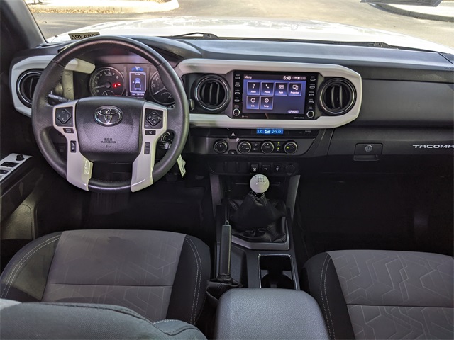 2021 Toyota Tacoma TRD Off-Road photo 3