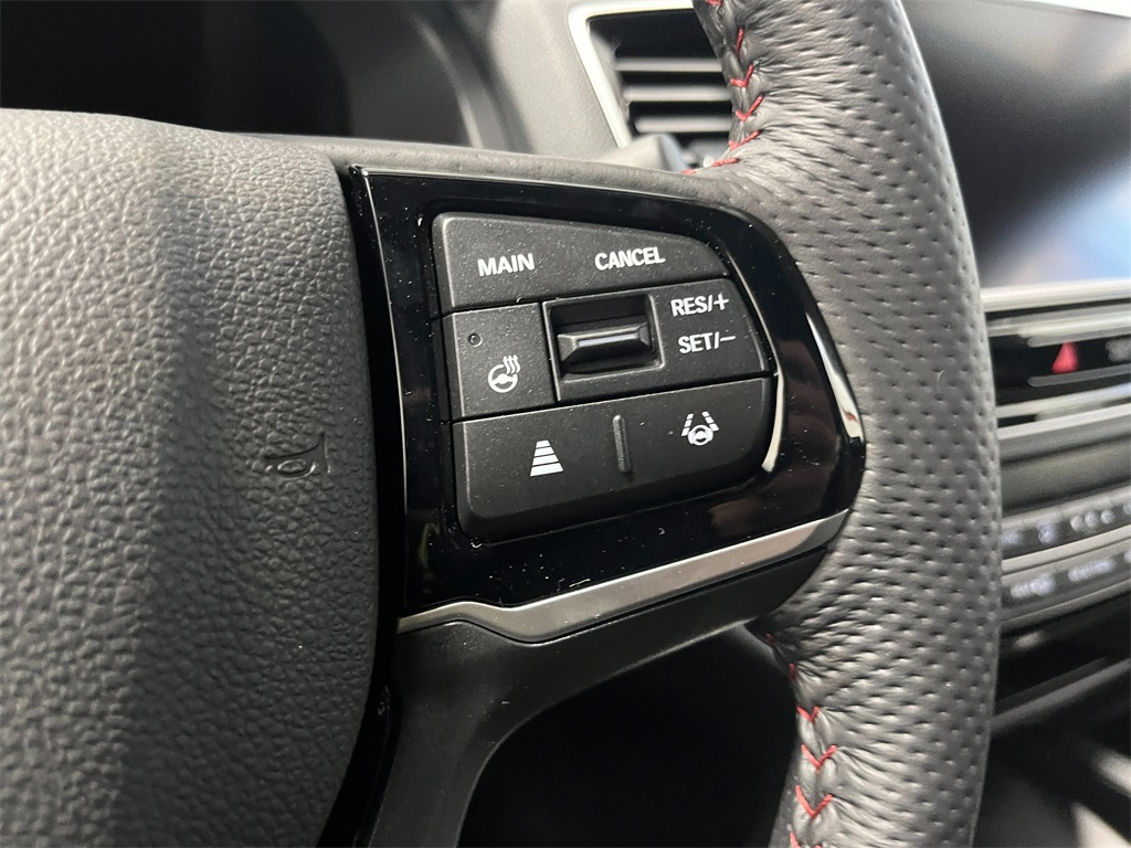2025 Honda Ridgeline Black Edition photo 9