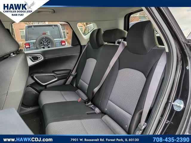 2023 KIA SOUL - Image 11