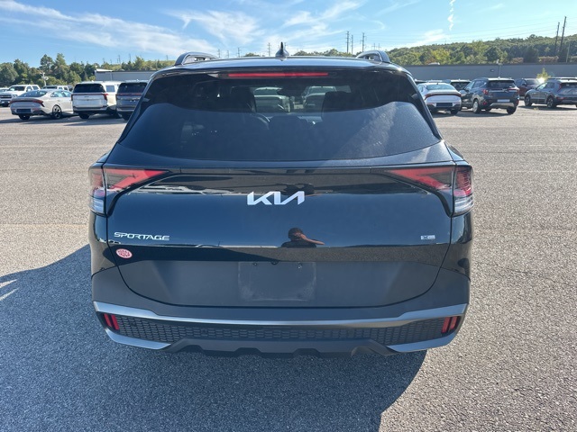 2023 Kia Sportage X-Line photo 3
