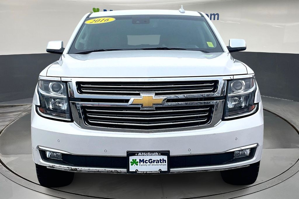2016 Chevrolet Suburban LTZ photo 2