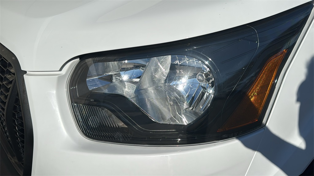 2024 Ford Transit photo 4