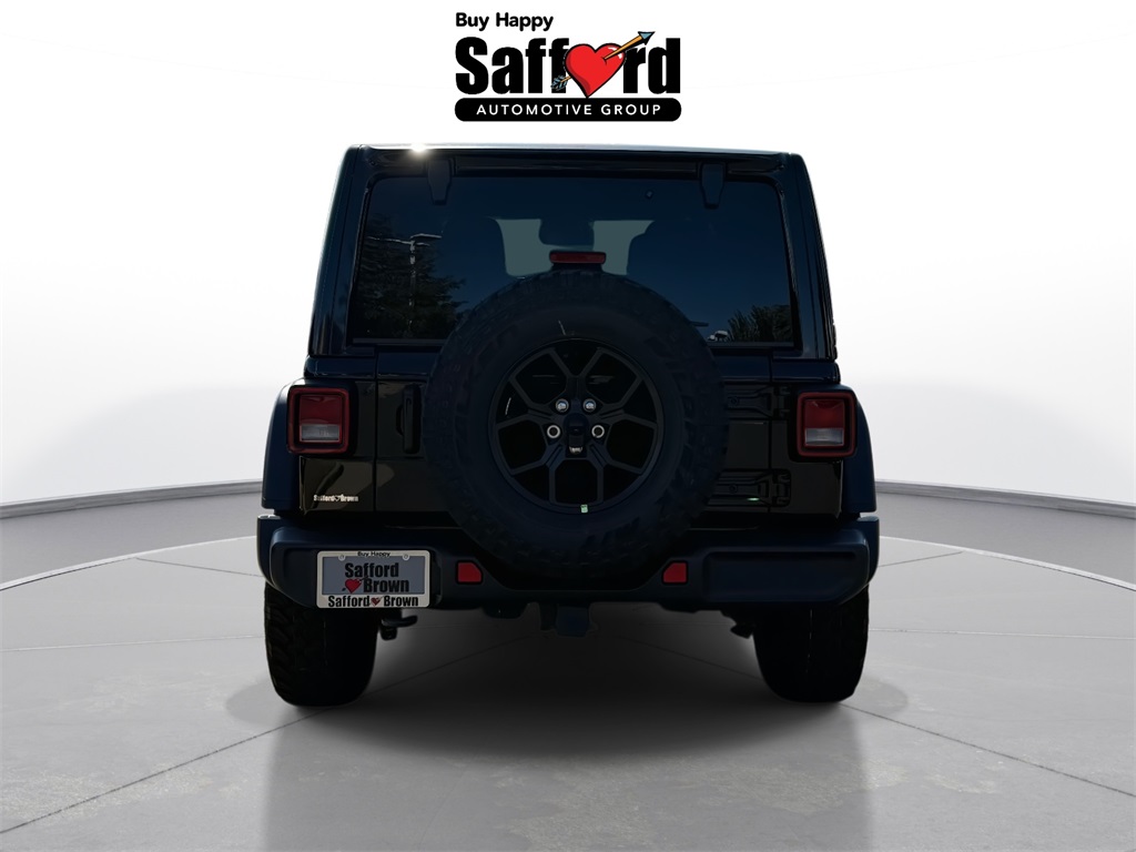 2025 Jeep Wrangler Willys photo 7