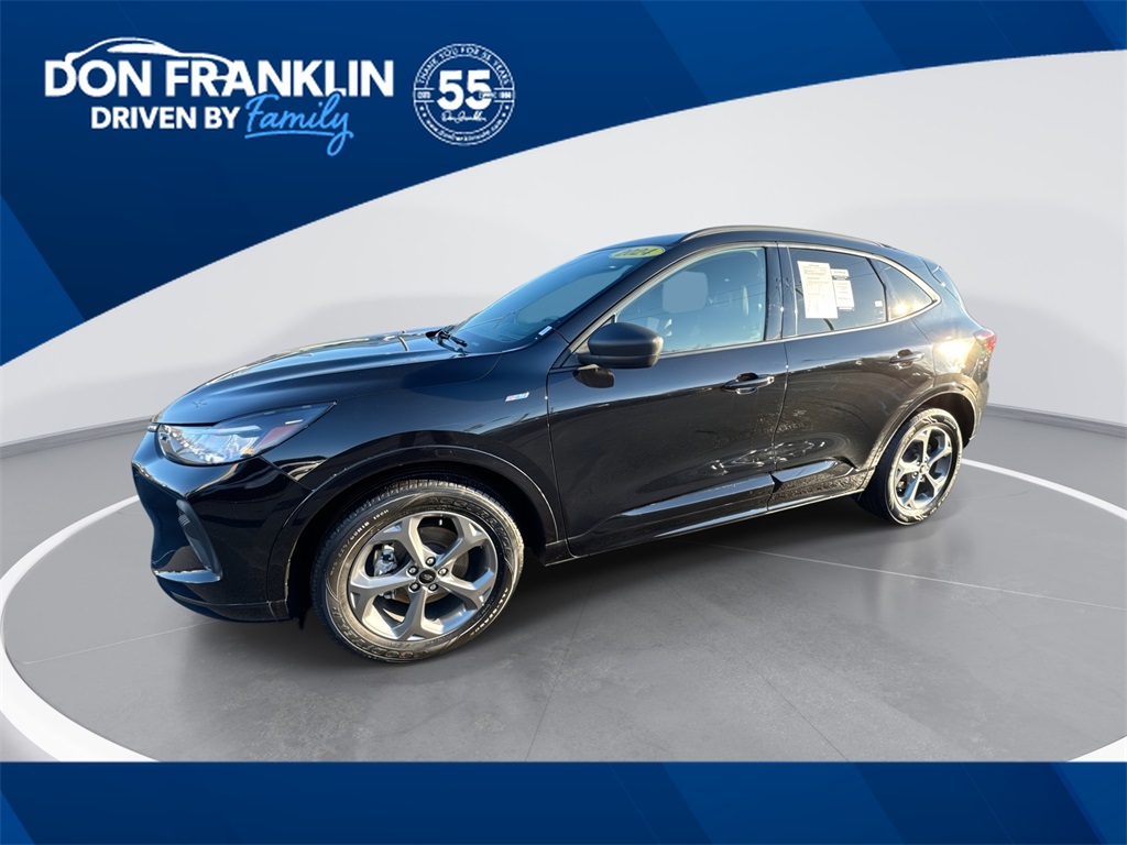 2024 Ford Escape ST-Line's photo